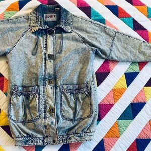 Vintage East West Acid Wash Denim Oversized Puffer Jacket